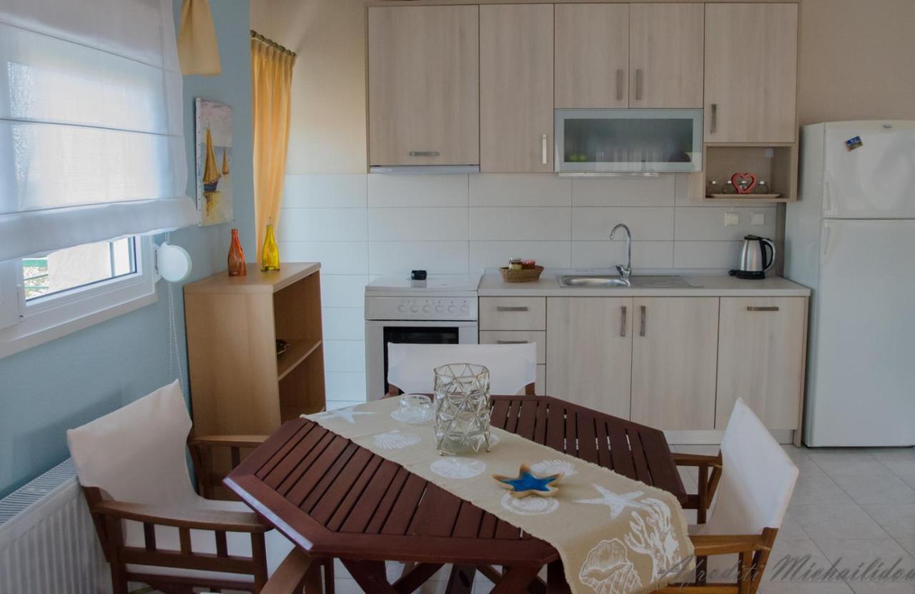Paressa'S House Apartment Nikiti  Bagian luar foto